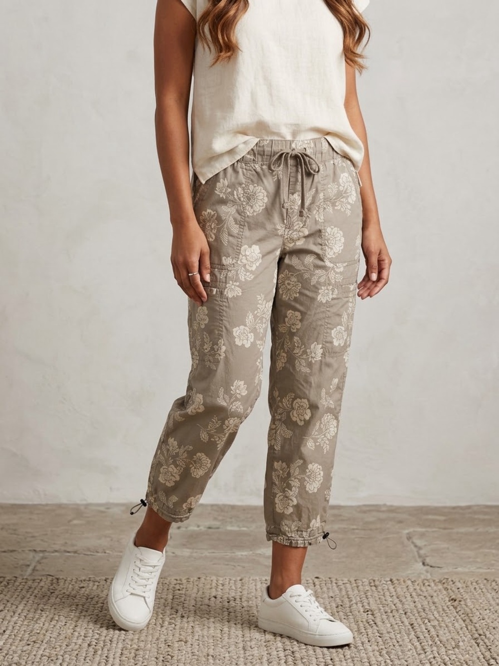 Democracy Floral Cargo Pants Taupe Beige Ankle Cinched Drawstring Size 12 boho